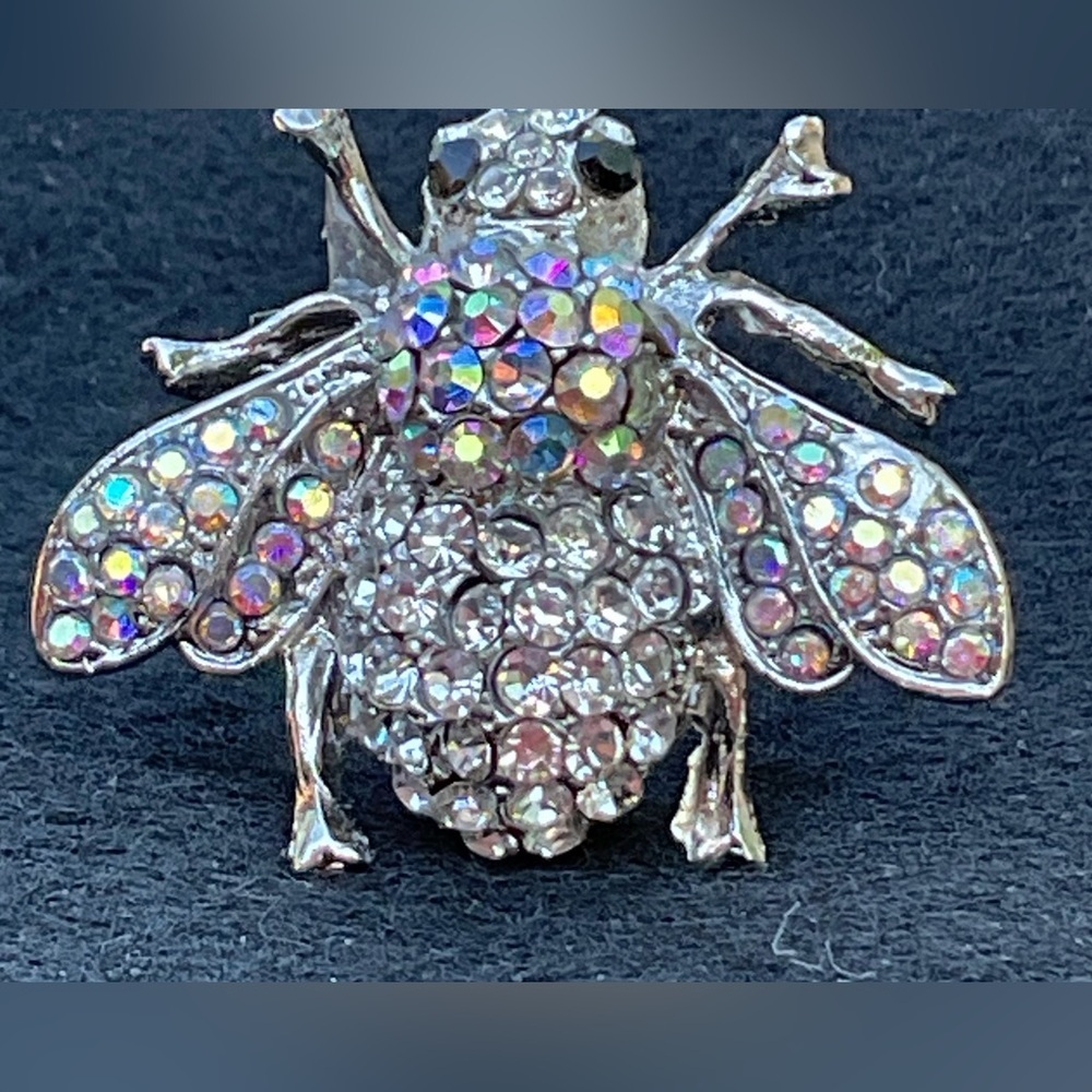 Crystal Rhinestone Bee Ring Silver Tone Sparkling Insect Statement Cocktail Luxe